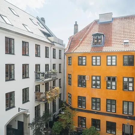 Apartment Cosy 2-bed In Great Inner Location *